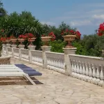 Ionian Garden - Olea Mpenitses