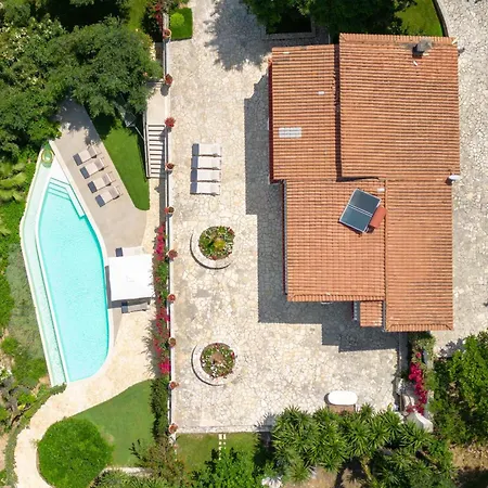Ionian Garden - Olea Benitses (Corfu)