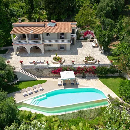 Ionian Garden - Olea * Benitses (Corfu)